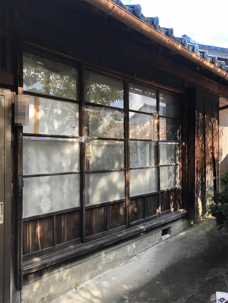  築60年の木製サッシをアルミサッシに 